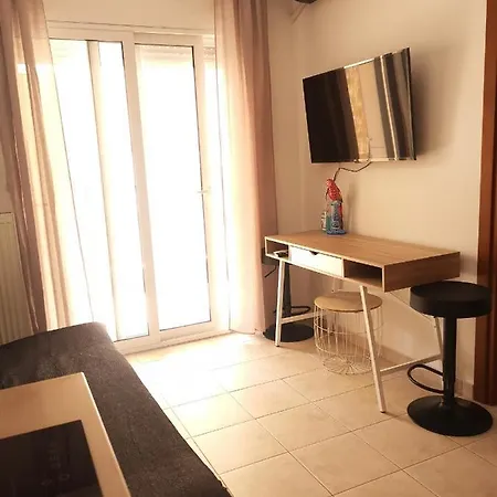 Kavafi 7 Center , Free Parking Apartment *